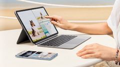 இதென்ன Tablet-ஆ இல்ல மினி லேப்டாப்-ஆ.. 16GB ரேம், Snapdragon 8 Elite சிப், 10000mAh பேட்டரி.. OnePlus சம்பவம்!