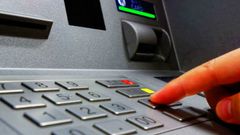 ஜூலை 1 முதல்.. இந்த வங்கியில் அக்கவுண்ட் இருக்கா? இனி ATM-ல் பணம் எடுக்கும்போது இதை தெரிஞ்சுக்கோங்க..