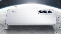 விஸ்வரூப விற்பனை.. 7000mAh பேட்டரி.. 45W சார்ஜிங்.. 144Hz டிஸ்பிளே.. ஆஃபரில் Realme 5ஜி போன்.. எந்த மாடல்?