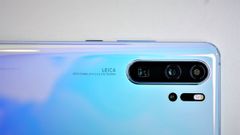 Huawei P30 Pro Update rolling out with Dual-View Video Recording and AR Measure Tool