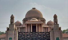 What Makes Samsung Galaxy S10 Lite The Best Smartphone For Shutterbugs