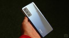 Vivo S12 Pro Spotted With 44W Fast Charging; Curved Edges, Dual Selfie Cameras Also Tipped