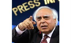 Govt Dictates 50% Slash in Reserve Price of CDMA Spectrum