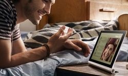 Lenovo Launches Two Twisting Android Yoga Tablets