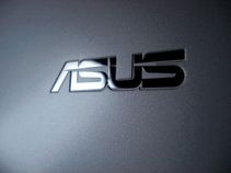 Asus K007 Tablet with Quad Core Intel Processor and 15,000mAh Battery Hits FCC