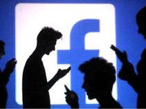 Over 300 Facebook friends may increase stress in teens Over 300 Facebook friends may increase stress in teens