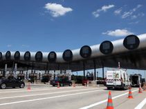 Top 8 Obstacles the Tesla Model 3 will face self-driving on Indian highways!