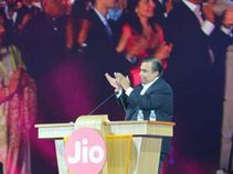 Reliance Jio 4G is All Set For Commercial Launch on August 15 Reliance Jio 4G is All Set For Commercial Launch on August 15