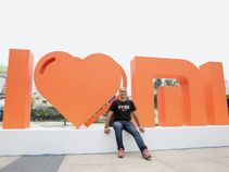 Xiaomi Mi Home Store sets a new offline sales record: 5 Crores revenue within 12 hours