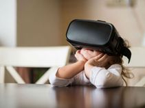 Facebook's VR division Oculus to discontinue in-house film production Facebook's VR division Oculus to discontinue in-house film production