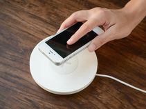 Apple might delay the release of wireless charger for upcoming iPhones: Apple Blogger
