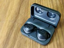 Jabra Elite Sport Earbuds Review: Good audio and an effective fitness tracking setup Jabra Elite Sport Earbuds Review: Good audio and an effective fitness tracking setup