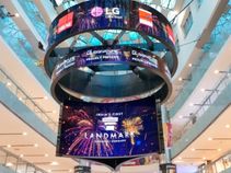 LG flaunts The Landmark Signage display made out of 70 OLED panels