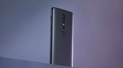 OnePlus 6 256GB variant in Midnight Black color available offline today