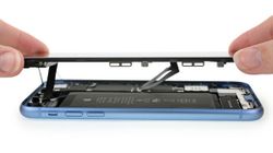 Apple iPhone XR is moderately repairable: Scores 6 out of 10 on iFixit repairability test