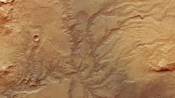 ESA releases images revealing Mars' ancient waterways 