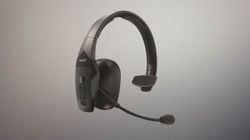 Blueparrot enters India with wireless headsets for enterprises