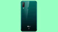 LG W30 Aurora Green Retailing For Rs. 9,999 On Amazon 