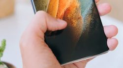 Samsung Galaxy S22 To Come Sans Under Display Camera; Why Samsung Opted Out?