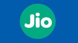 Reliance Jio Partners With Banks And NBFCs: Here’s Why