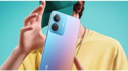 Vivo Y77 5G With Dimensity 930, 50MP Camera Goes Official; Coming To India? Vivo Y77 5G With Dimensity 930, 50MP Camera Goes Official; Coming To India?