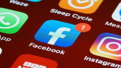 Facebook, Instagram Rage War Against Hate Speech; Remove 2.7 Crore Posts In July Facebook, Instagram Rage War Against Hate Speech; Remove 2.7 Crore Posts In July