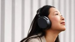 Sennheiser Momentum 4 Headphone With 60 Hours Battery Life Launched; India Price, Availability Sennheiser Momentum 4 Headphone With 60 Hours Battery Life Launched; India Price, Availability
