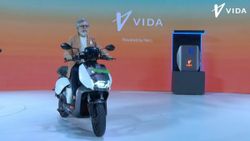 Hero MotoCorp's Vida V1 Electric Scooter Offers 165km Driving Range