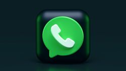 WhatsApp Will Soon Let Users Pin Messages Within Chats and Groups