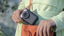 Canon Launches the PowerShot V10: A Pocketable Vlogging Camera on the Go?