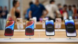 Tata Starts iPhone Production Near Bengaluru, Foxconn Plans Hyderabad Plant Tata Starts iPhone Production Near Bengaluru, Foxconn Plans Hyderabad Plant