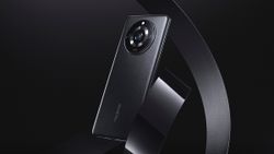 Realme 11 Pro+ 5G Sells Over 60,000 Units in India on Day One Realme 11 Pro+ 5G Sells Over 60,000 Units in India on Day One