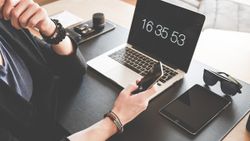 Apple Releases iOS, iPadOS And macOS Rapid Security Response Emergency Update To Patch Vulnerabilities
