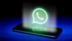 WhatsApp Introduces QR Code Chat Transfer for Mobiles