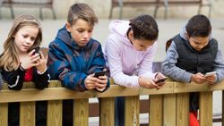 Smartphone Usage Limited To Just Two Hours Per Day: “Minor Mode” Will Enforce Law In China?