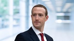 Never Seen Before Pictures of Mark Zuckerberg's Dream House!