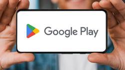 Google Play Store Rolls Out Updates UI, Featuring Search Bar at the Bottom Google Play Store Rolls Out Updates UI, Featuring Search Bar at the Bottom