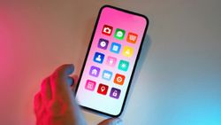 How to Enhance Your Productivity by Organising Your Smartphone Home Screen