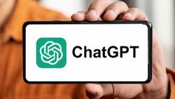 Waiting for an AI Update on Your Smartphone? Use ChatGPT and Get Those Features Right Now