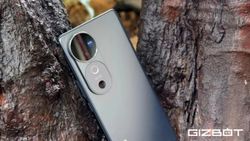 Vivo V40 Review One Month In: Has Vivo Made the Right Call Trading-In Versatility for Quality?