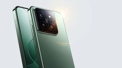 Xiaomi 14 Gets Android 15 Update Globally, but HyperOS 2.0 Remains Exclusive to China