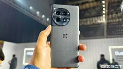 OnePlus 12R Gets a Discount of Up to Rs 10,000 in India Ahead of OnePlus 13R Launch