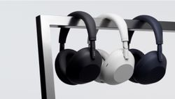 Sony WH-1000XM6 Noise Cancelling Headphones Launched with Real-Time Audio Upscaling: Price, Specs, Features
