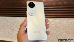 iQOO Z10R Goes on Sale in India for the First Today via Amazon: Check Price, Specifications, Offers