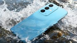 Realme 15x 5G Launching in India on October 1: 7,000mAh Battery, IP69 Rating and Sale Date Confirmed