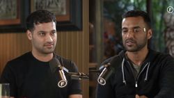 This Unusual Wearable on Deepinder Goyal’s Temple Took Over the Internet: Here’s Everything You Need to Know