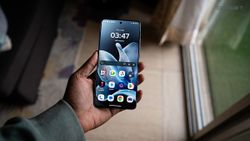 Motorola Edge 70 Review: Sleek and Sensible in the Mid-Range Segment