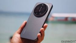 Xiaomi 17 Ultra Price in India Discounted by ₹10,000: Worth Buying Over Vivo X300 Ultra?
