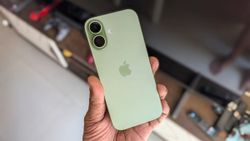 Best iPhone 17 Deal In India Today, Daily Price Tracker And Honest Maths