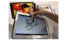 స్పెయిన్‌లో ‘రచ్చ’ మొదలైంది!!